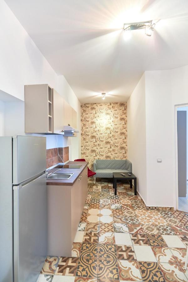 Stanford Aparthotel Gara De Nord بوخارست المظهر الخارجي الصورة