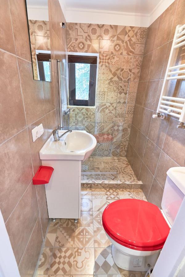 Stanford Aparthotel Gara De Nord بوخارست المظهر الخارجي الصورة