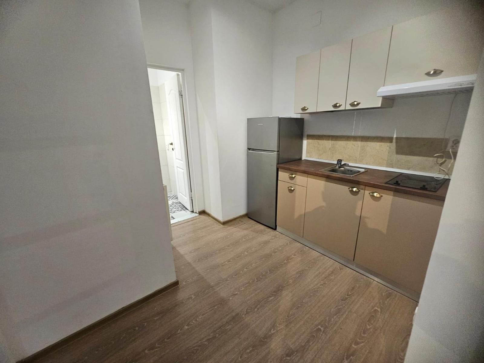 Stanford Aparthotel Gara De Nord بوخارست المظهر الخارجي الصورة